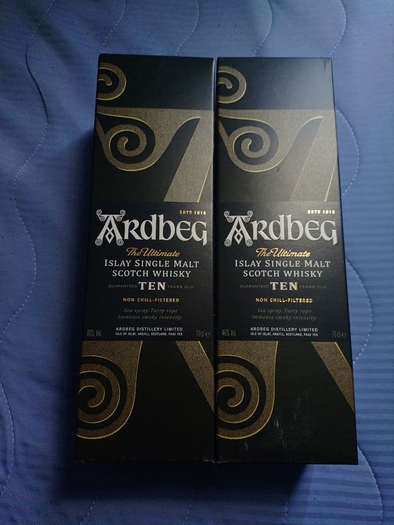 アードベッグ （10年）TENの2本セットです。