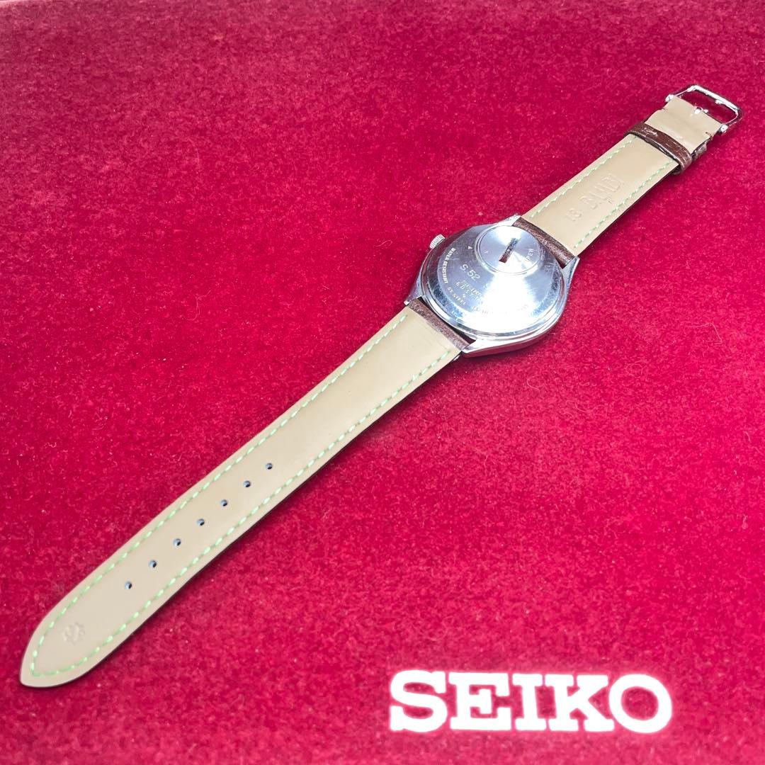1976年製 SEIKO TYPEⅡ 高級 クォーツ 電池交換済 日本製 ヘソ付