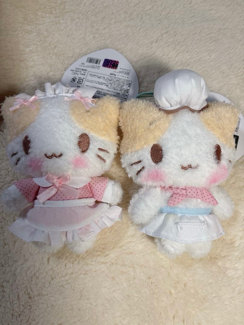 マシュマロみたいなふわふわにゃんこ カラビナ付きマスコットふるふるマスコット3点