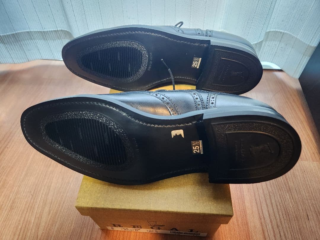 REGAL JU19 ビジネスシューズ 25.5cm ウイングチップ メダリオン