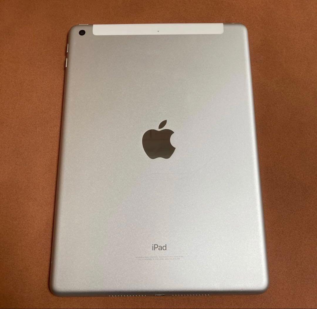 iPad6 第6世代 32GB SIMフリー