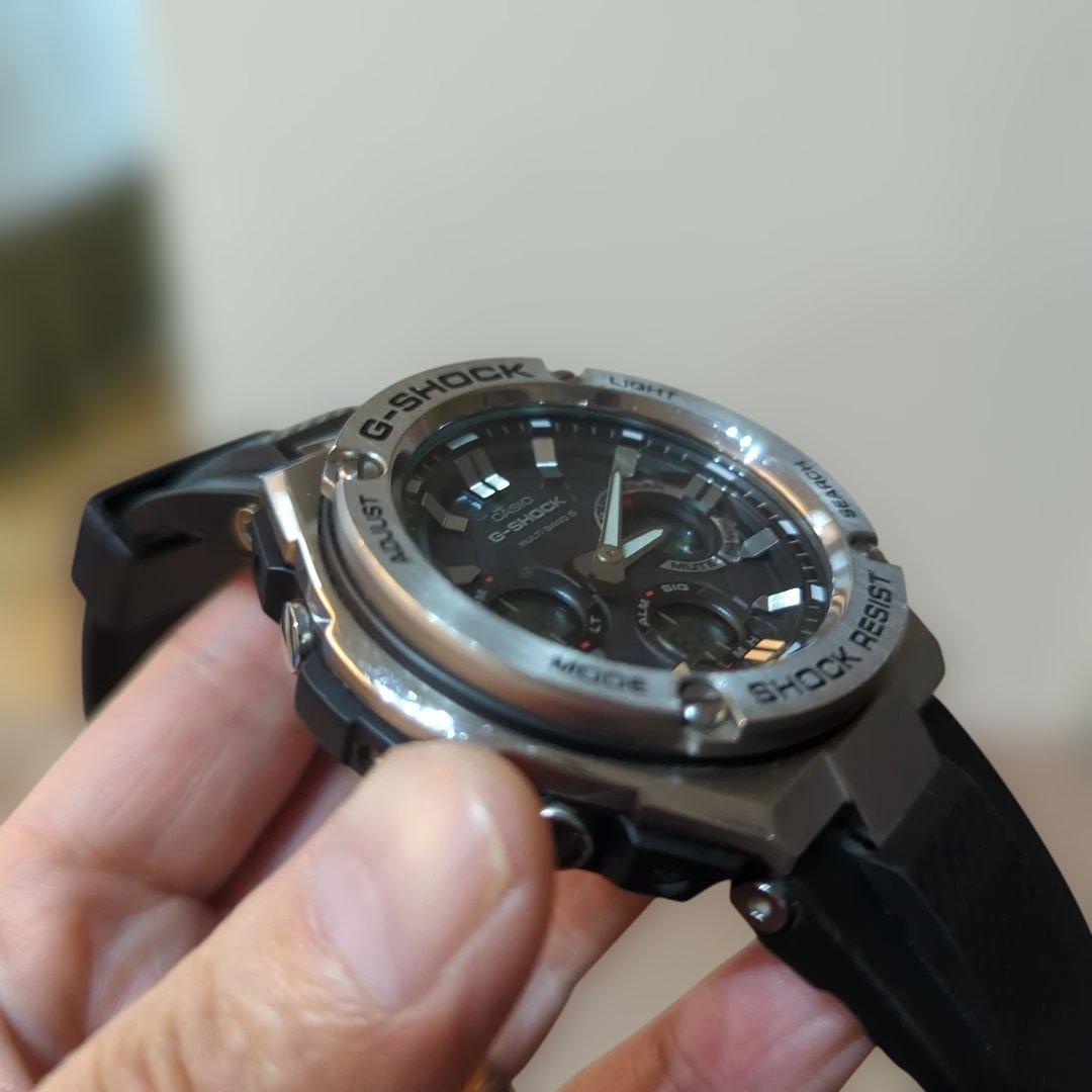 【値下げ】G-SHOCK GST-W110-1AJF メンズ 腕時計