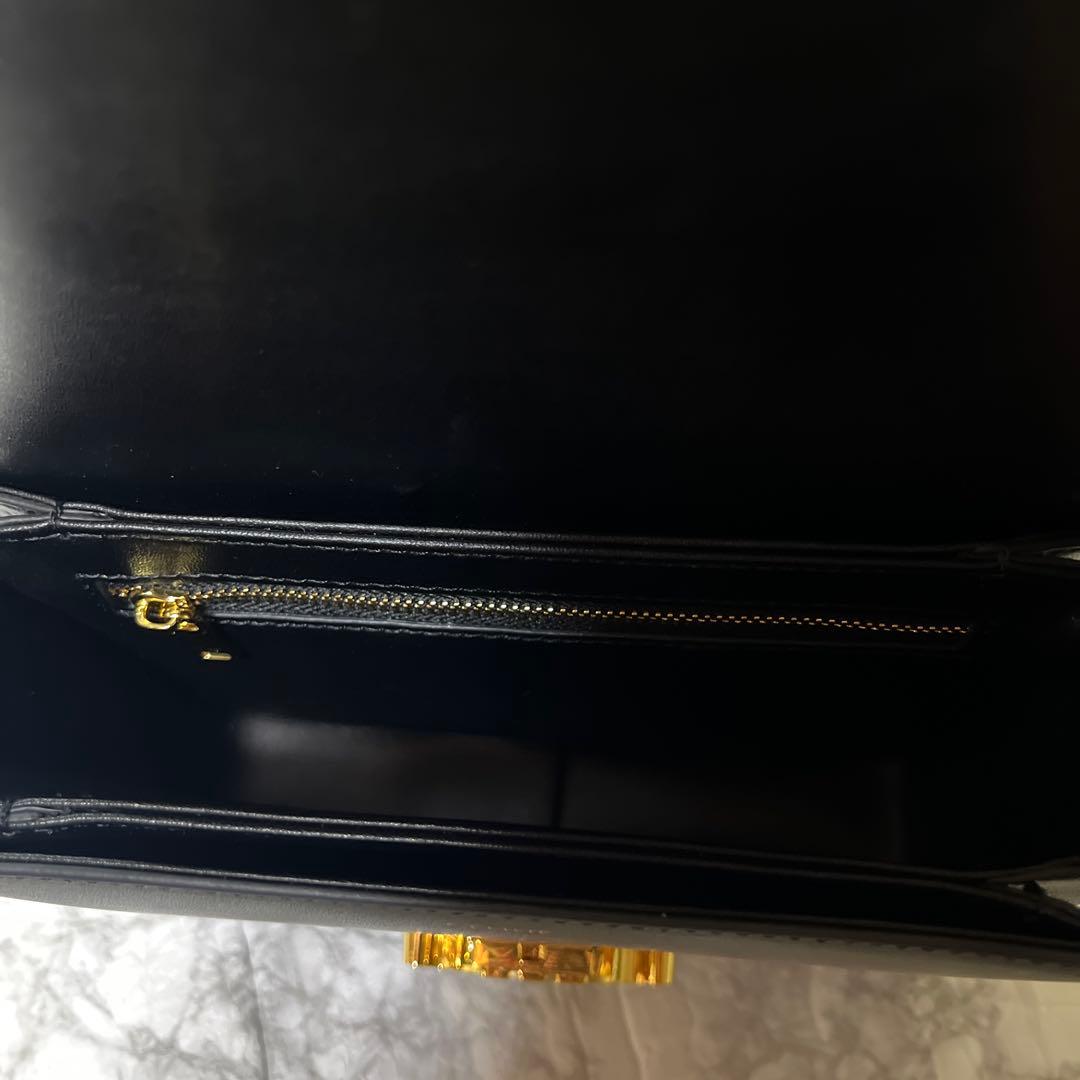 ショルダーバッグ ノベルティ ティーン トリオンフ シャイニーカーフスキン