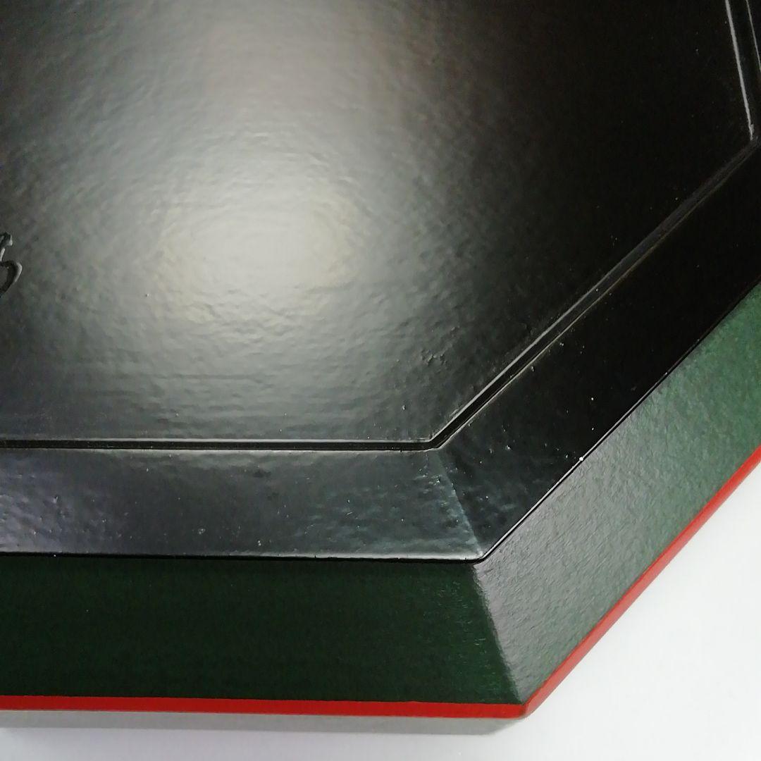 Ｓ６３２　食籠　『青漆瓜紅一閑摺上ゲ』『上杉満樹作』　共箱　茶道具