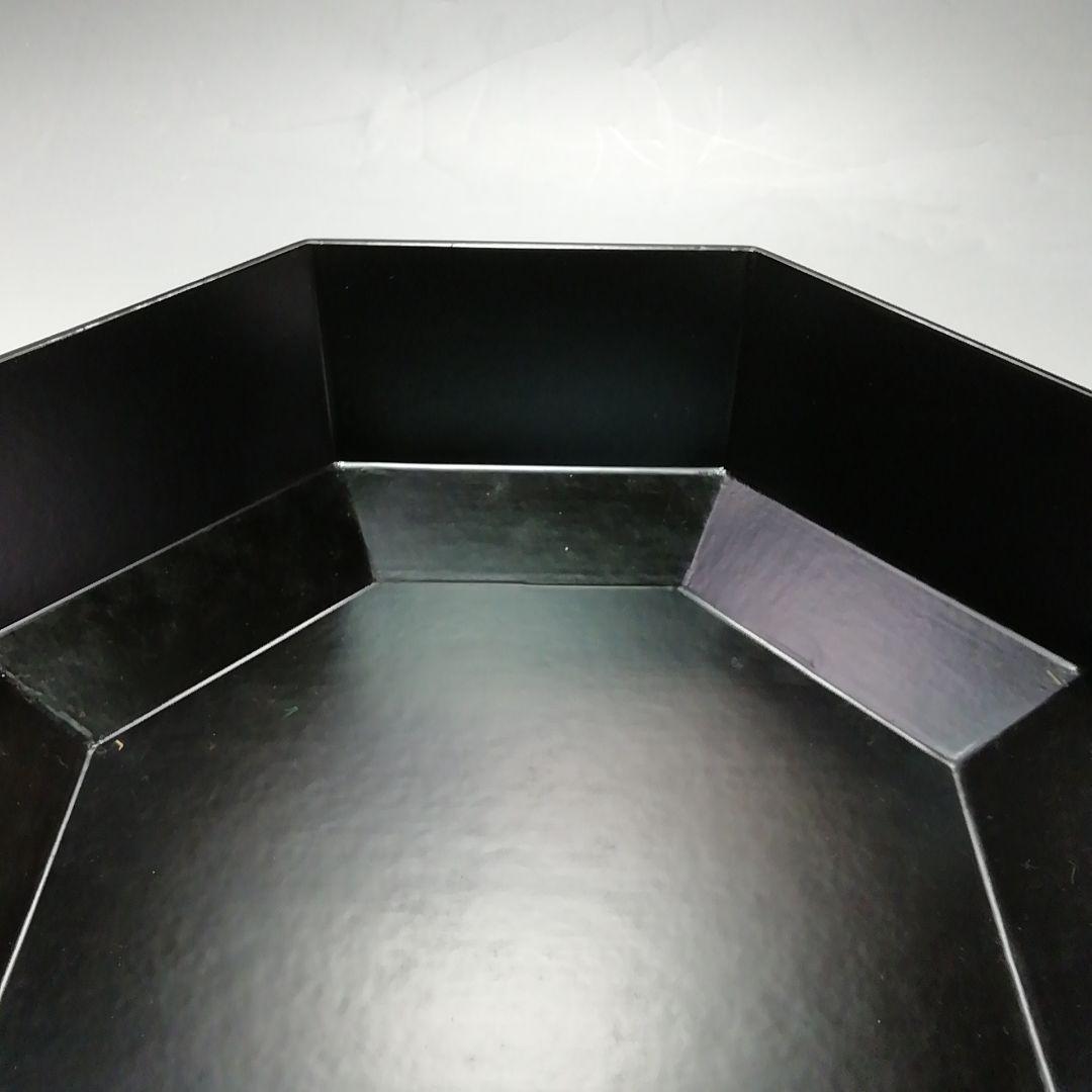 Ｓ６３２　食籠　『青漆瓜紅一閑摺上ゲ』『上杉満樹作』　共箱　茶道具