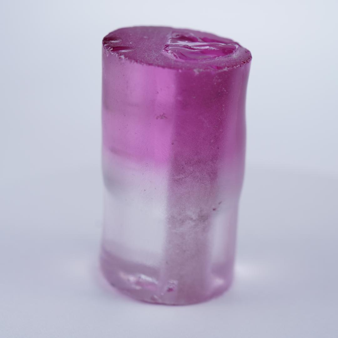 合成バイカラーサファイア　原石