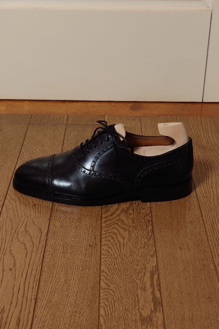 希少　パリ　ジョンロブ　ビスポーク　シューズ　セミブローグ　　ブラック　本体のみ