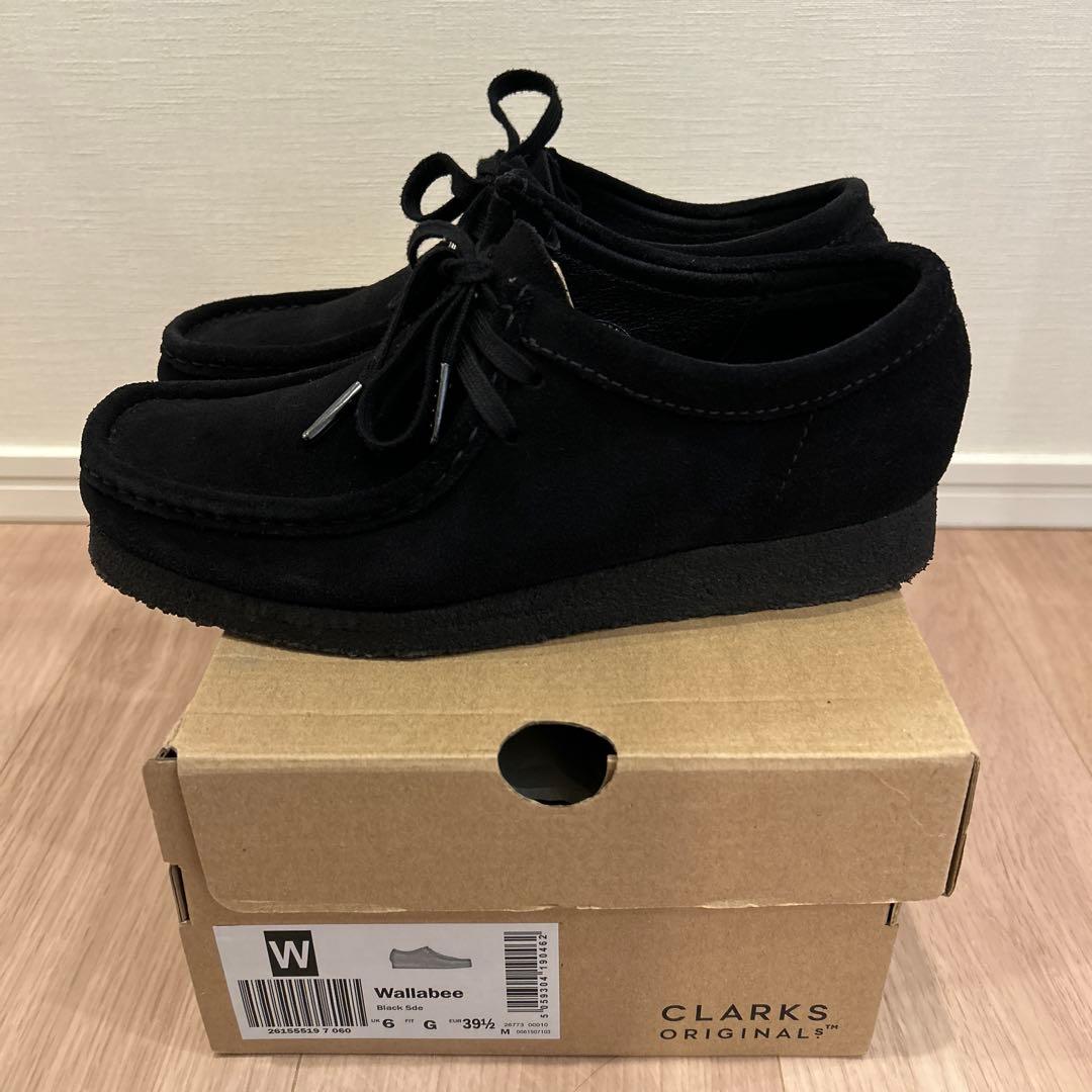 【美品】クラークスCLARKS ワラビー　オールブラック　UK6