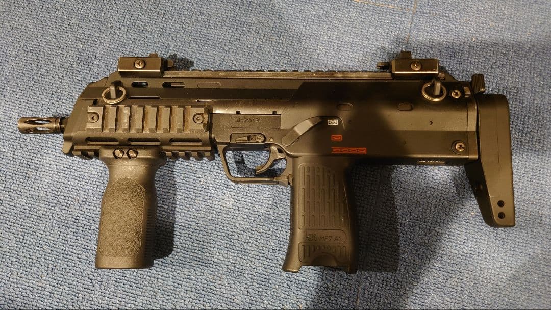 MP7A1 東京マルイ ガスブローバック マガジン4本