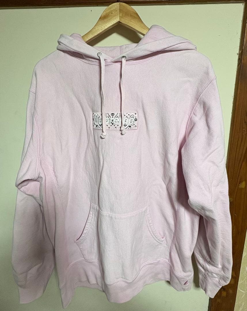 Supreme シュプリームパーカー バンダナボックスロゴ ピンク Lサイズ