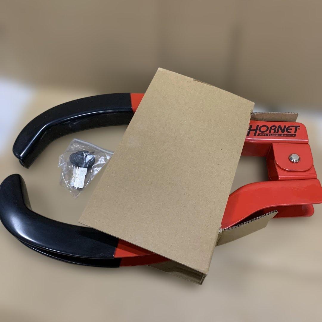 新品HORNET(ホーネット) 加藤電機タイヤロック カラー:レッド LT51R