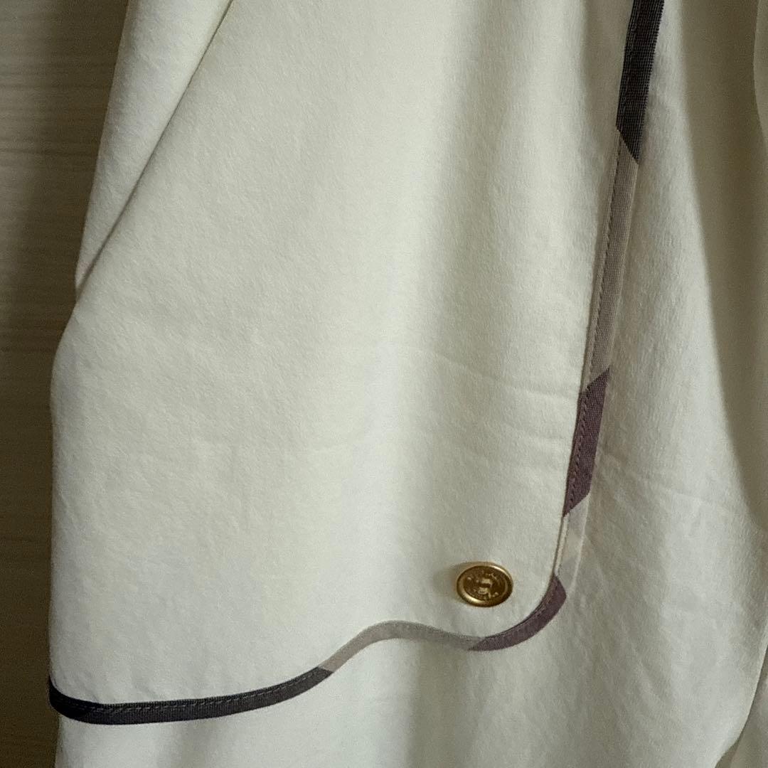 新品ブルーレーベル　ホワイト ガウチョパンツ ポケット付き