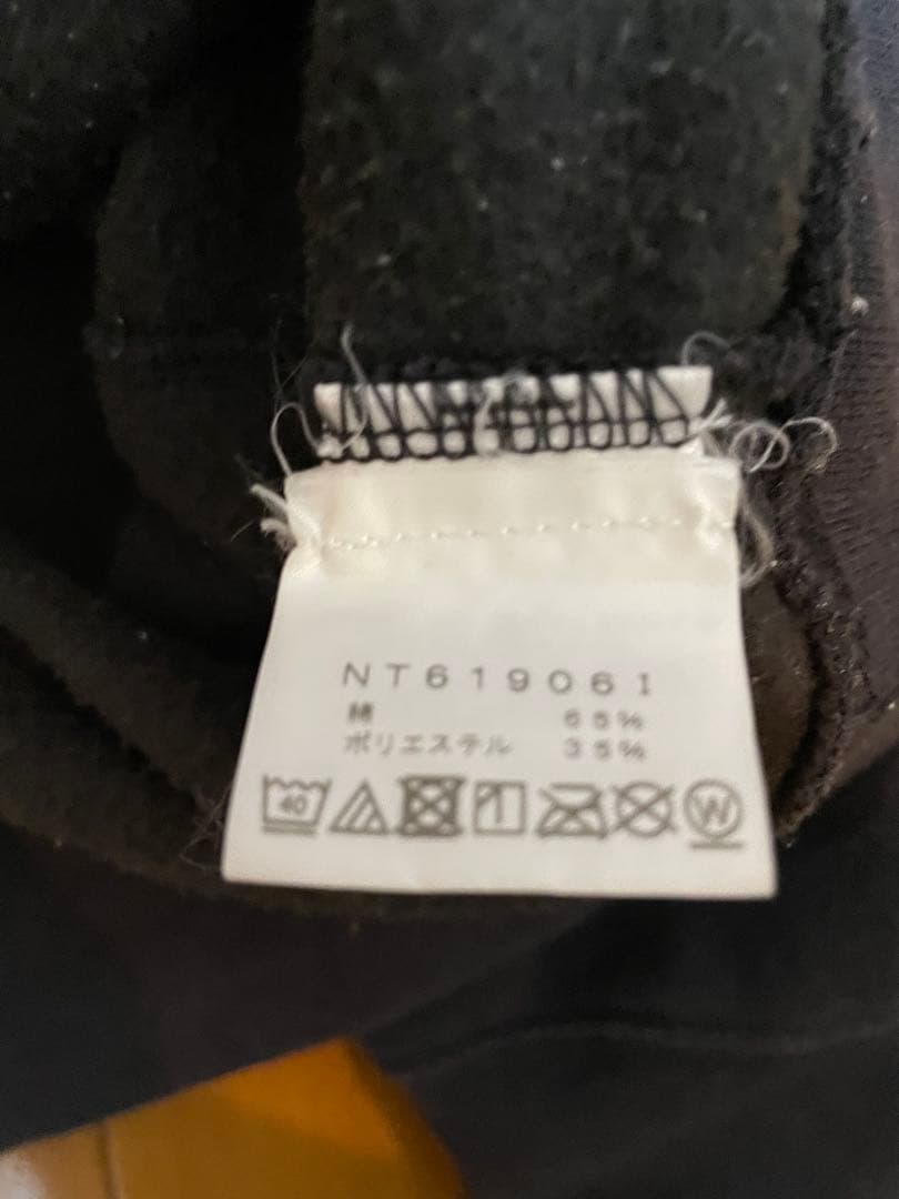 シュプリーム　ザノースフェイス　自由の女神　パーカー　ブラック