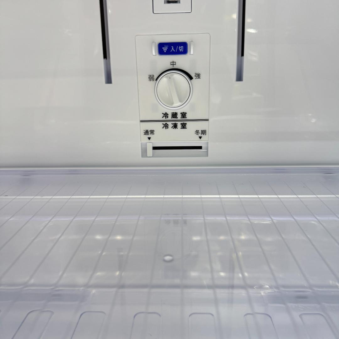 東京23区送料無料　美品シャープ冷蔵庫271L　SJ-PD27A