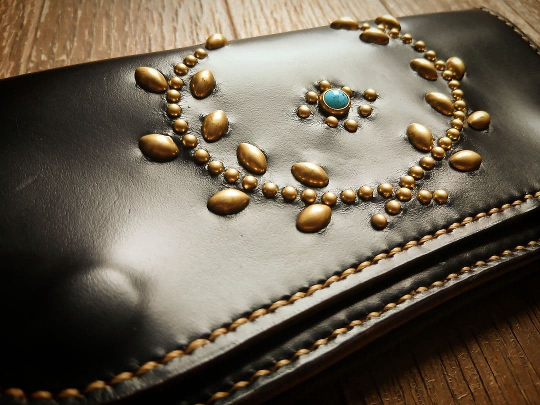 ホーウィン クロムエクセルレザー トラッカーウォレット 経年変化 ロング