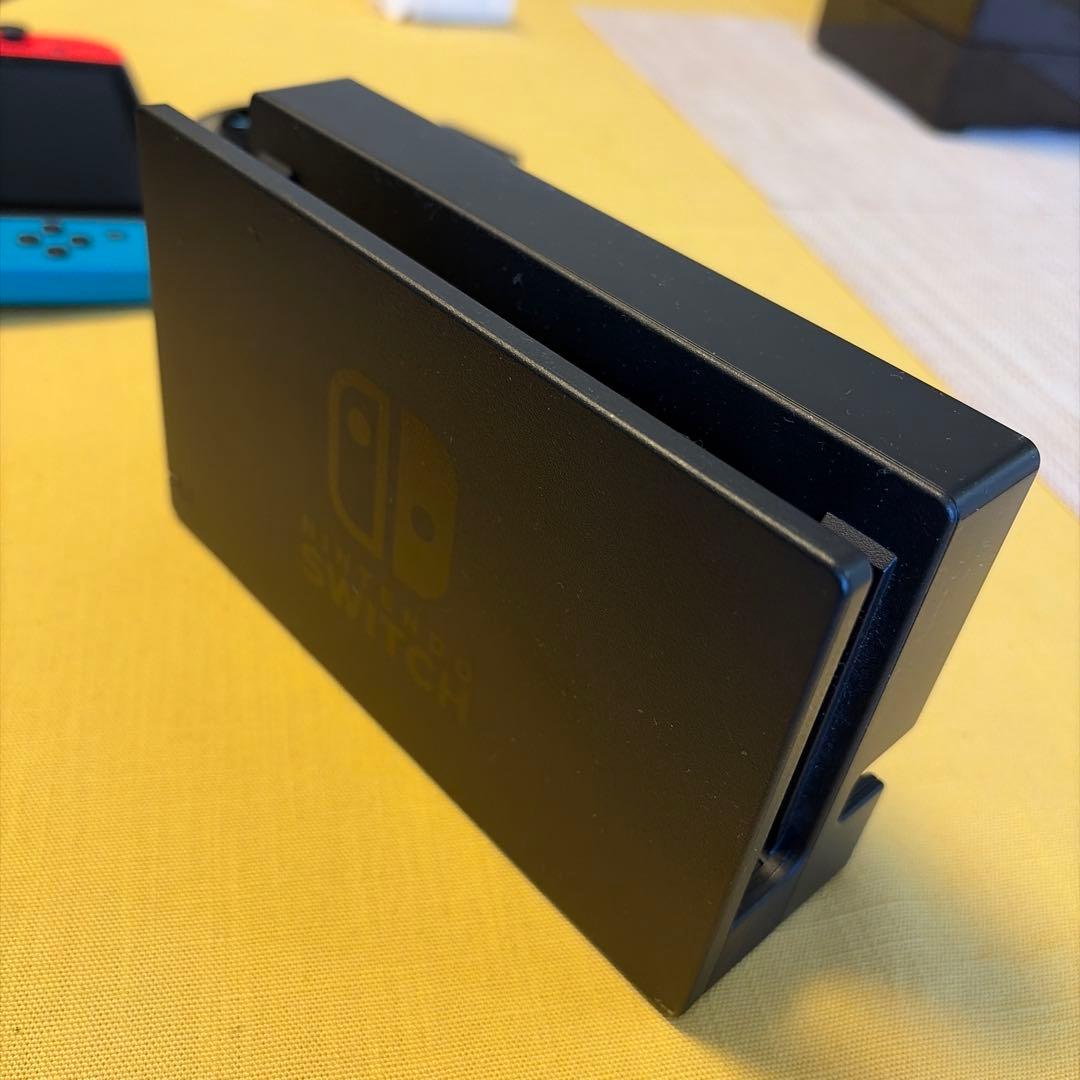 美品⭐︎Nintendo Switch 本体　ドック　青/赤 ジョイコン付き