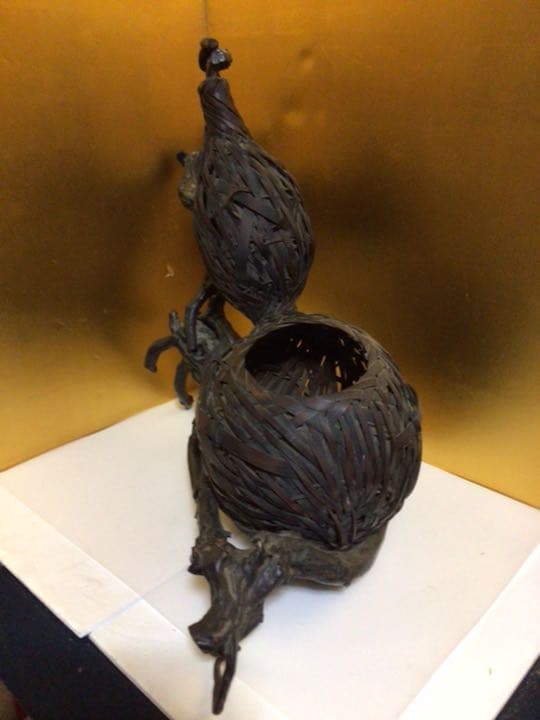 蔵出し　カゴ花入