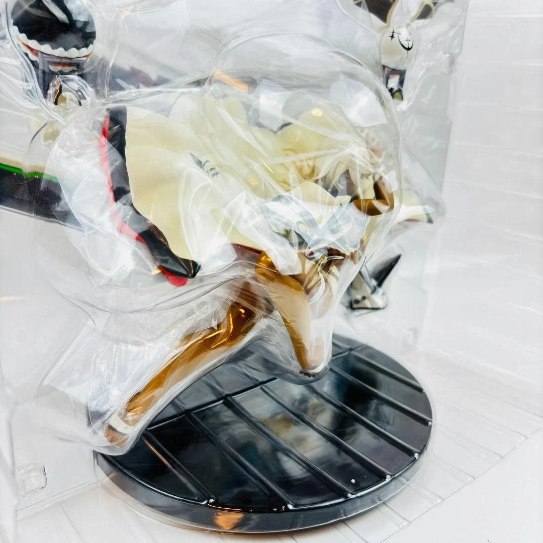 FREEing ラムレザル=ヴァレンタイン 1/8 スケールフィギュア