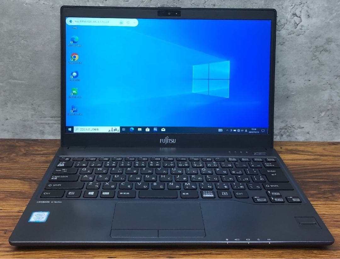 富士通 LIFEBOOK U937