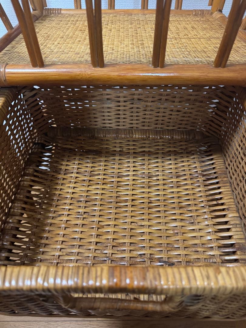 ラタン　脱衣籠　ラック　収納　家具　アンティーク　アジアン　ワゴン　レトロ