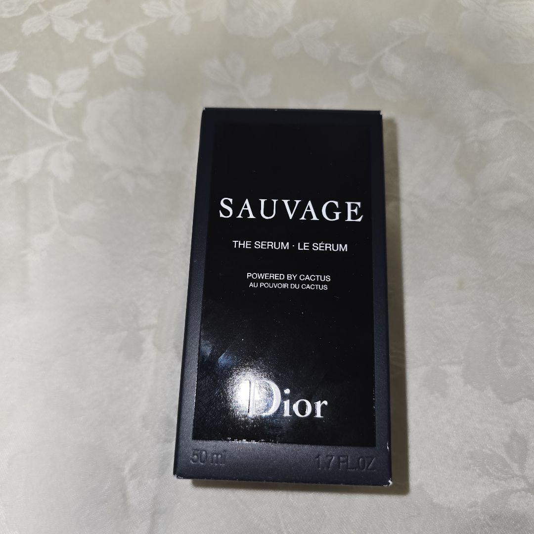 Dior　ソヴァージュ　セラム　乳液状美容液