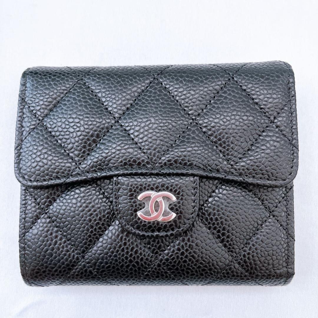 【くらら】新品 シャネル 三つ折り財布 クラシックスモールウォレット