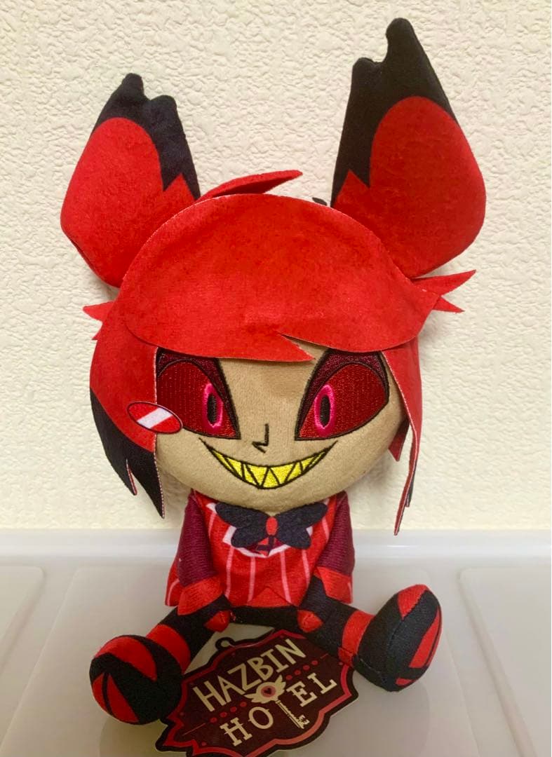 ハズビン・ホテルへようこそ　アラスター　おすわりぬいぐるみ