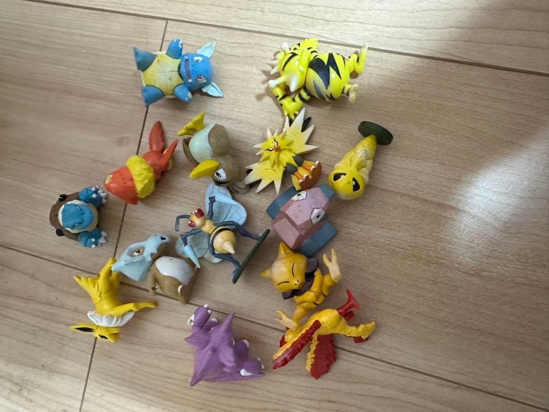 週末価格　ポケモン　モンコレ初期　まとめ売り