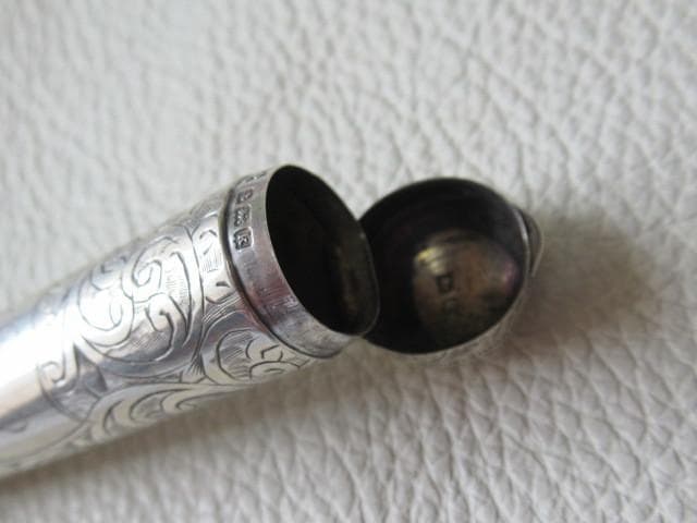 ◆1909年製 イギリス製！総純銀製（925) 唐草模様彫刻 パイプケース