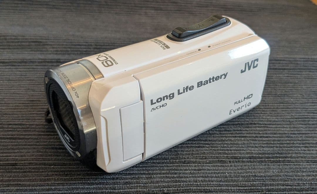 Victor JVC GZ-F100-W 2015年製 ビデオカメラ