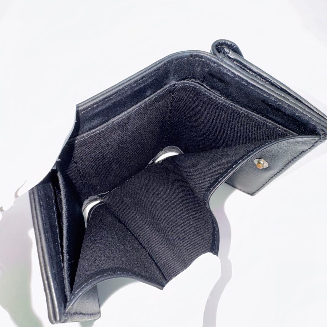 良品✨ヴィヴィアンウエストウッド　三つ折り財布　ヴィッテロムーブ　レザー　黒