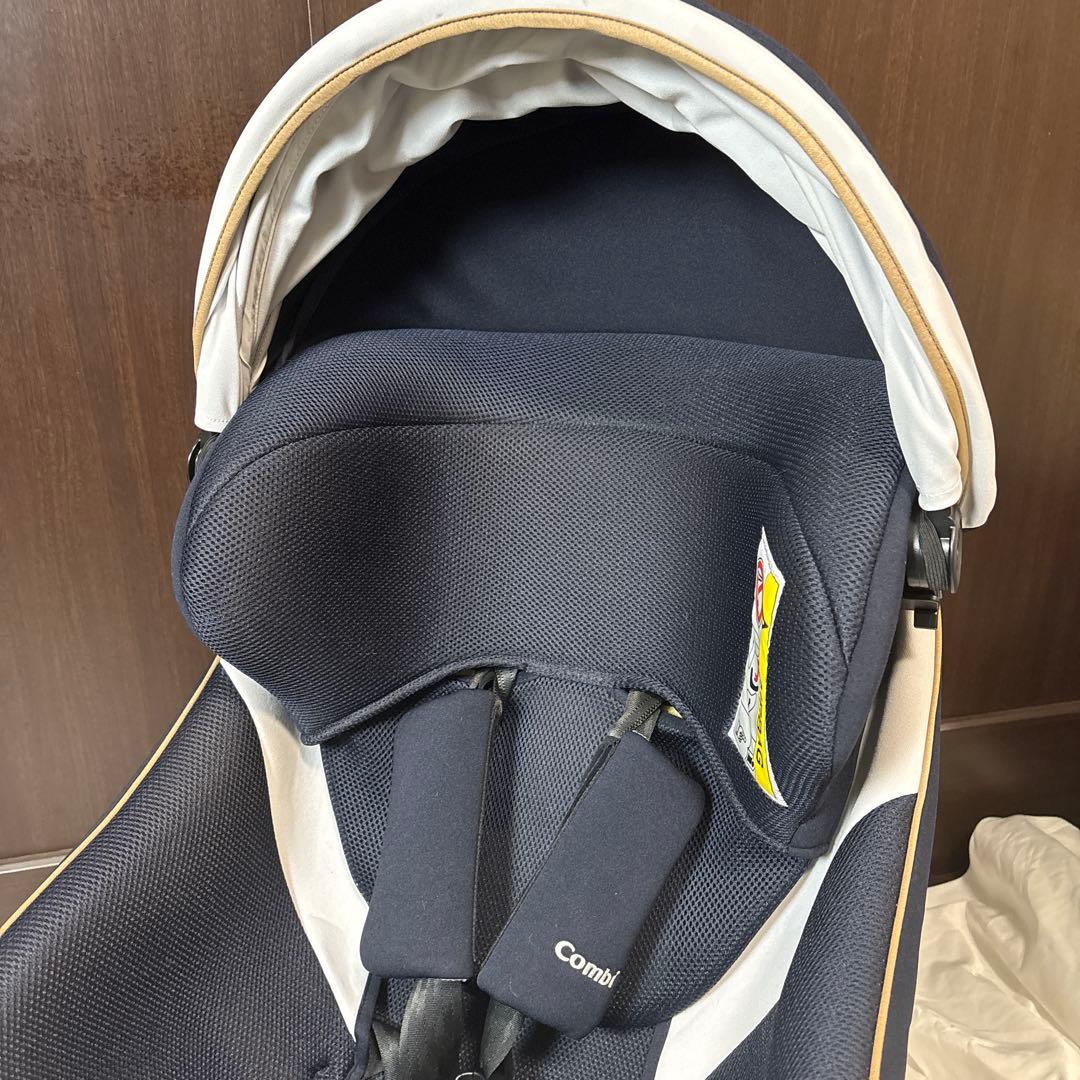 【極美品】コンビ クルムーブスマートエッグショック ISOFIX JL-590