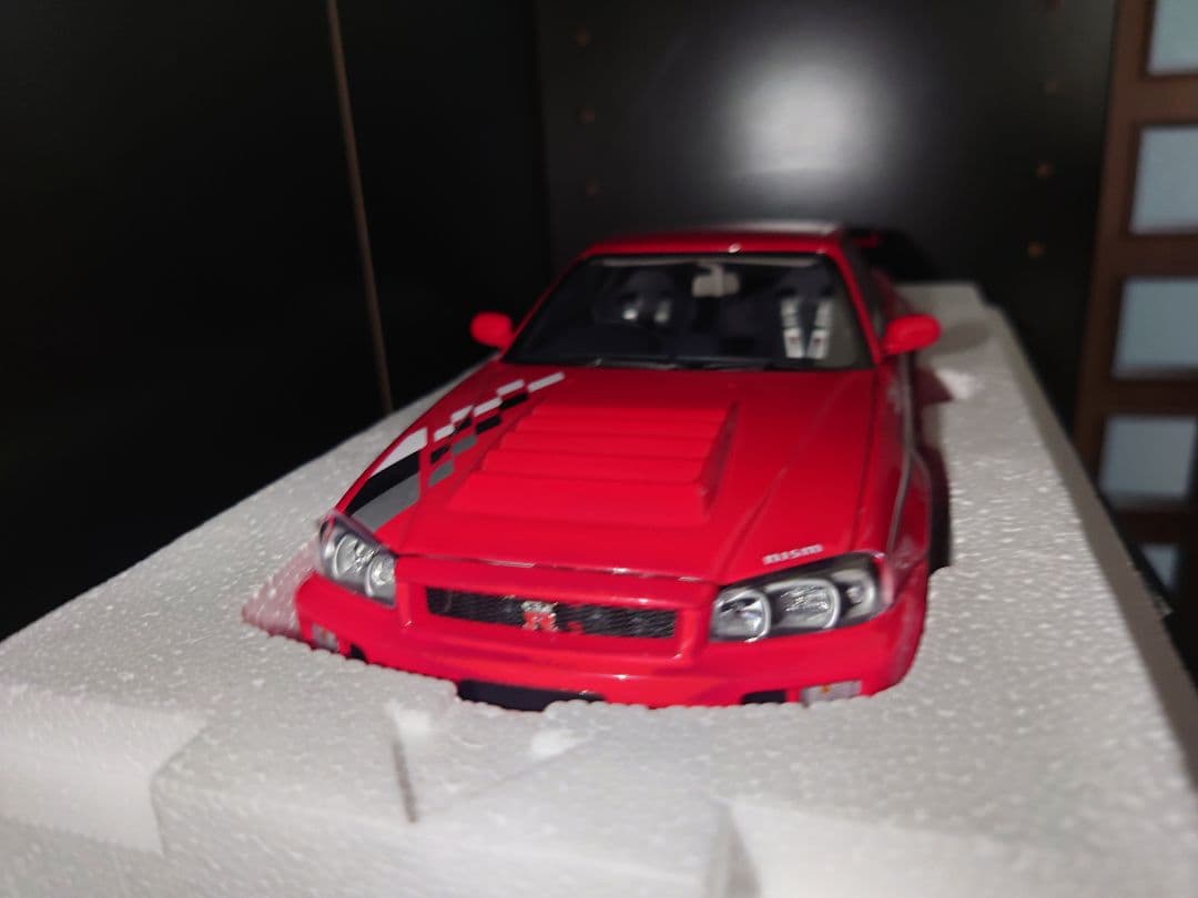 autoart 1/18 日産 ニスモ スカイライン GTR r34 R1