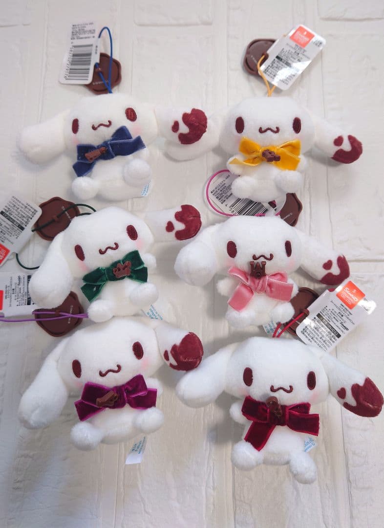 サンリオキャラクターズ　マイメロディ　クロミ　シナモロールぬいぐるみまとめ売り