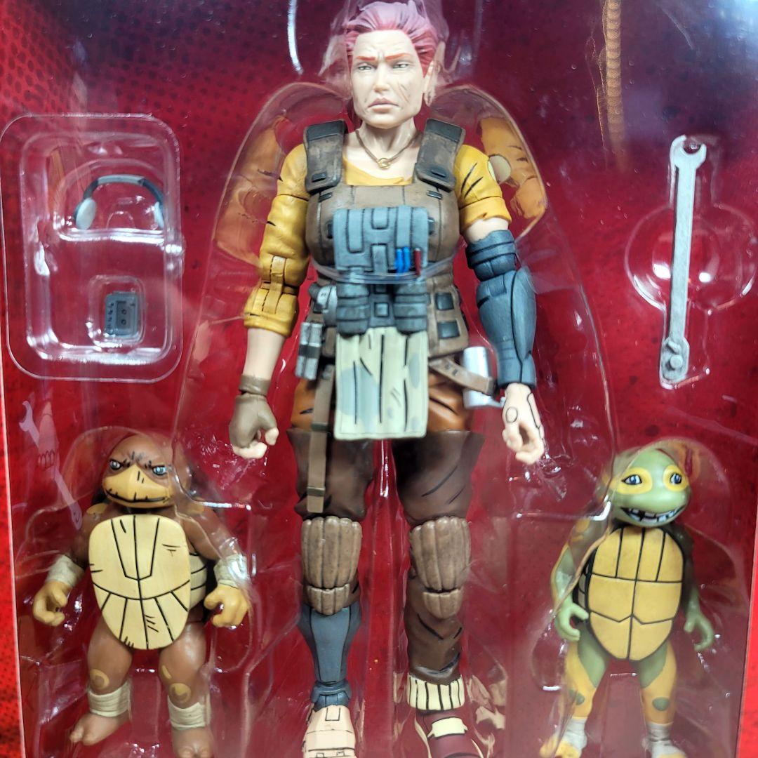 【NECA】新品 正規品 TMNT LOST YEARS グラミー・エイプリル