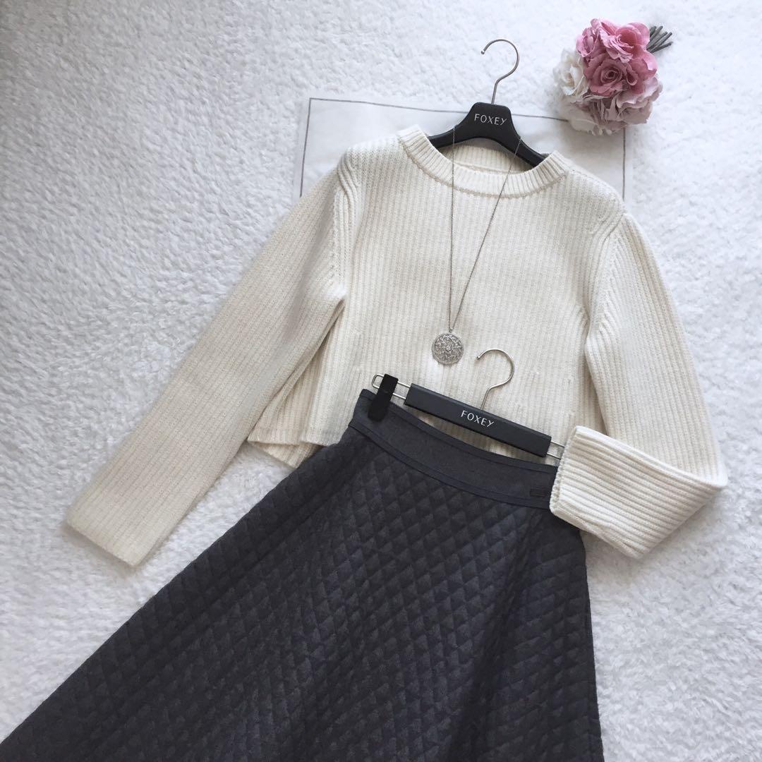 ◎出品は1月下旬まで◎フォクシー　スカート　キルティング　グレー