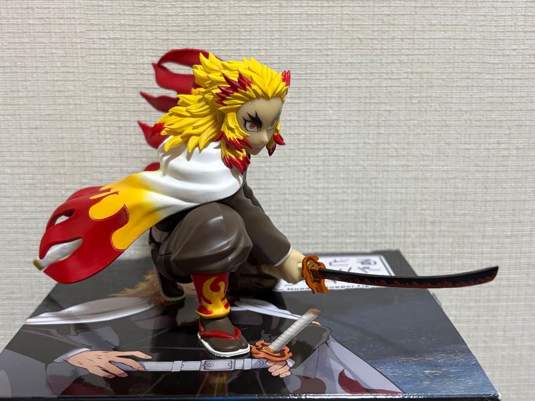 ラウワン限定　鬼滅の刃 ぬーどるストッパー3体セット