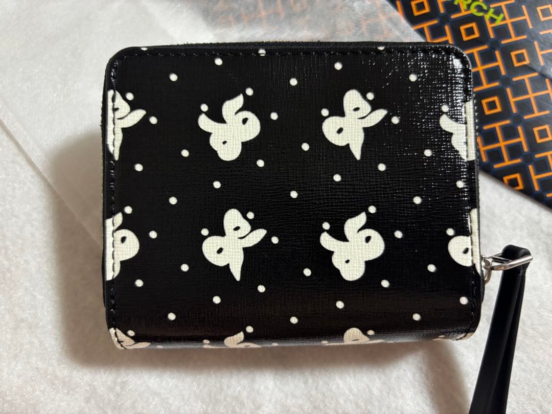 【新品未使用】トリーバーチ　財布　二つ折り　ロビンソン　リボン　革