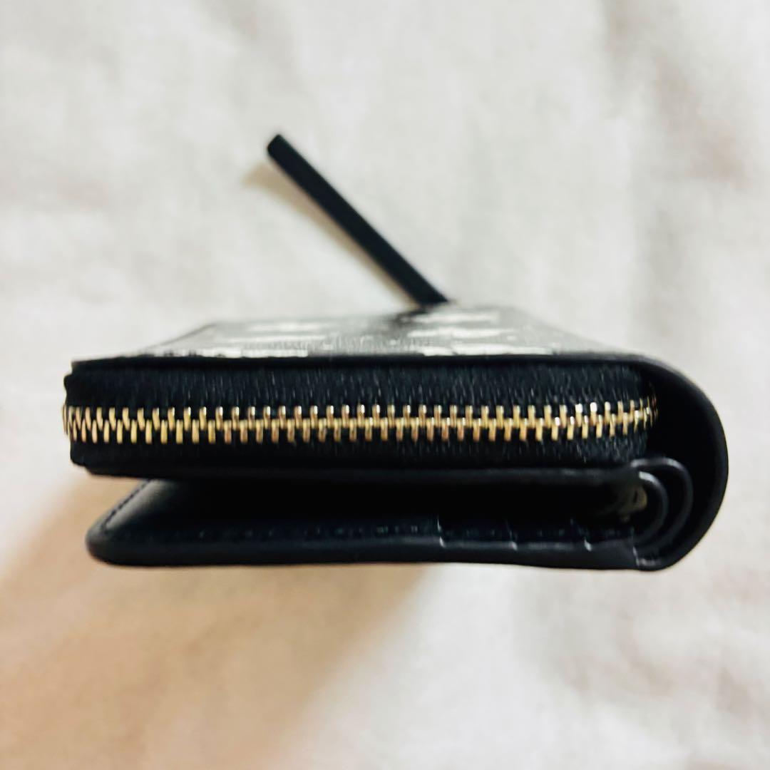 【新品未使用】トリーバーチ　財布　二つ折り　ロビンソン　リボン　革