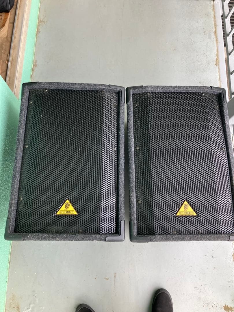 Behringer B2120スピーカー ペア