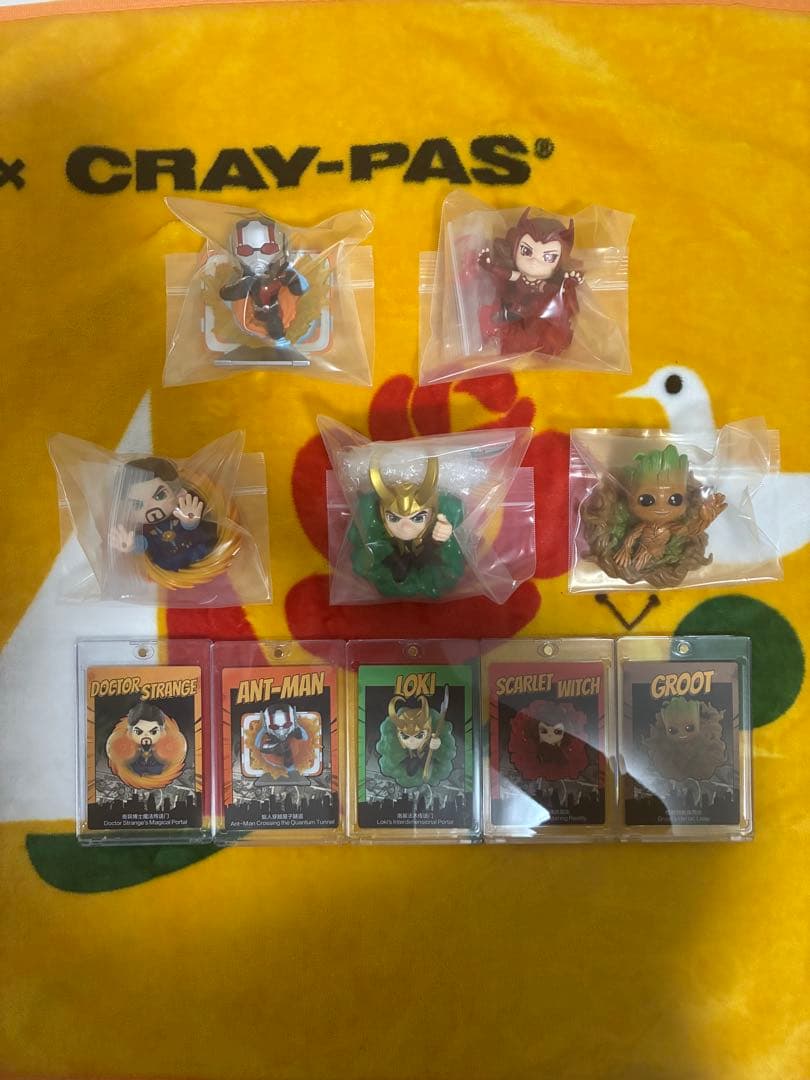 POP MART 正規品 MARVEL「ACROSS THE INFINITE」