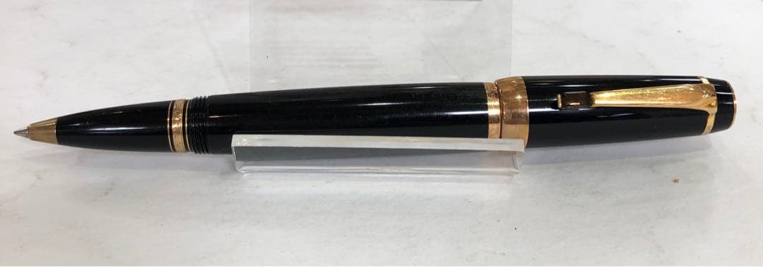 t*p様 MONTBLANC モンブラン キャップ付き式レッドジェムストーンボー