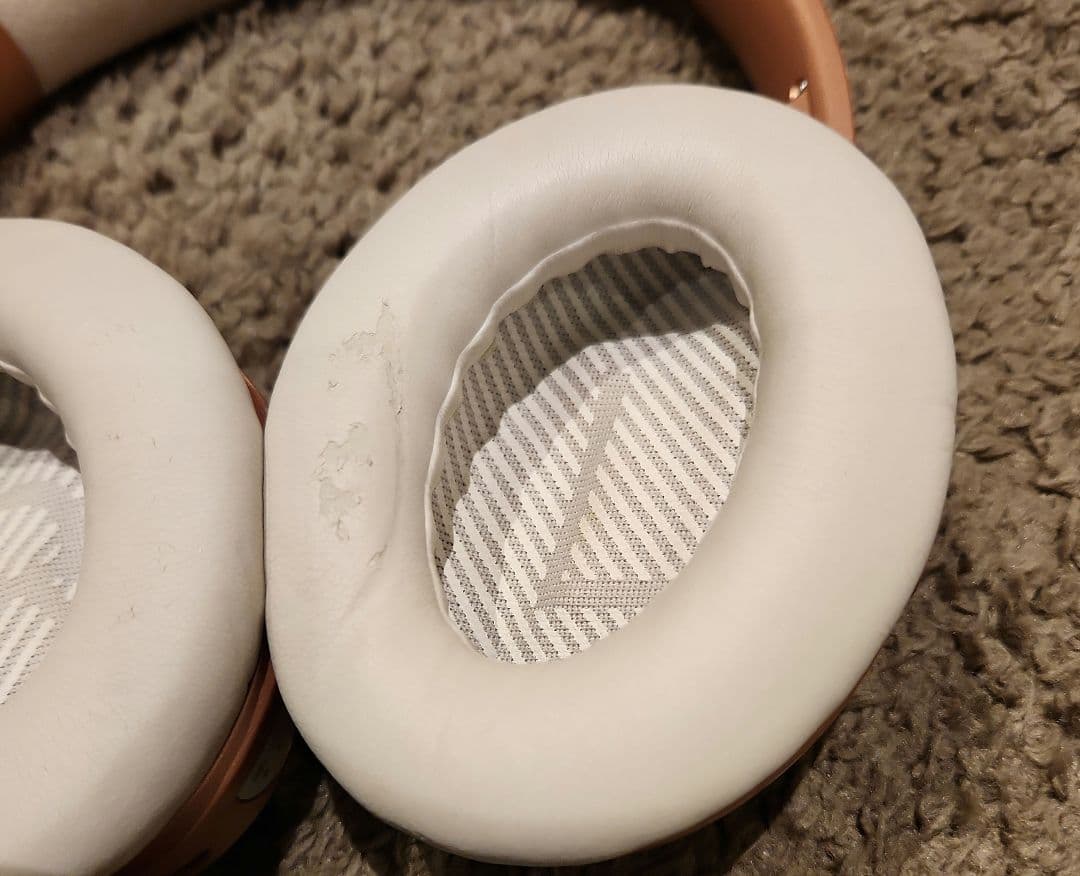 BOSE　ヘッドホン　ピンクゴールド　LIMITED EDITION