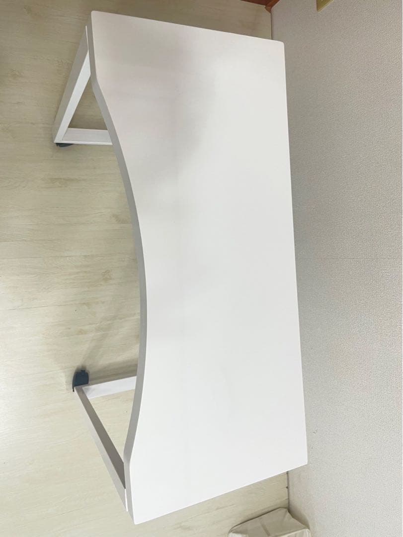 美品ネイルデスク　ホワイト曲線デザインデスク 80cm