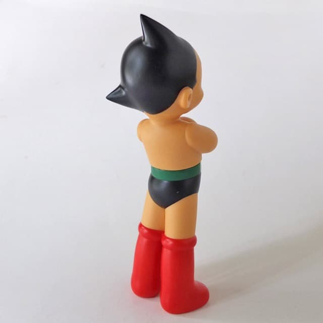 ビリケン商会 ビリケンソフビ鉄腕アトムソフビシリーズ ベイビーアトム/腕組22㎝