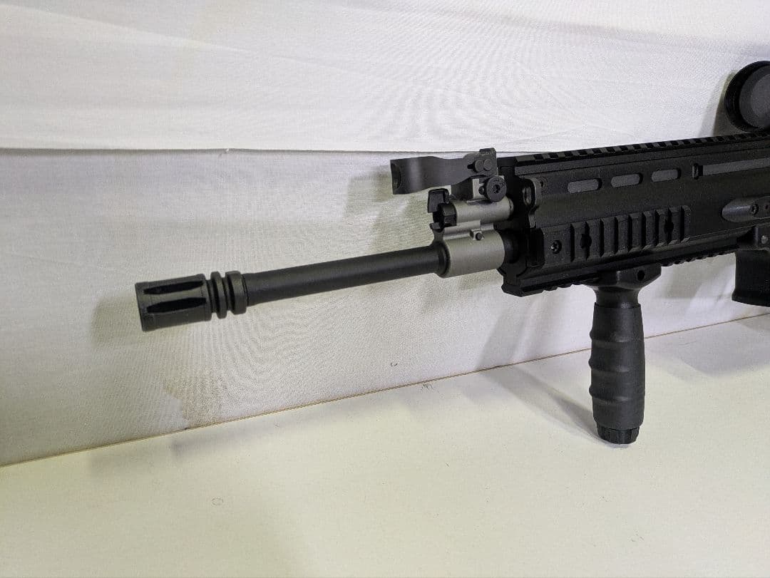 東京マルイ SCAR-L ブラック 次世代電動ガン 中古 多段マガジン3本付き