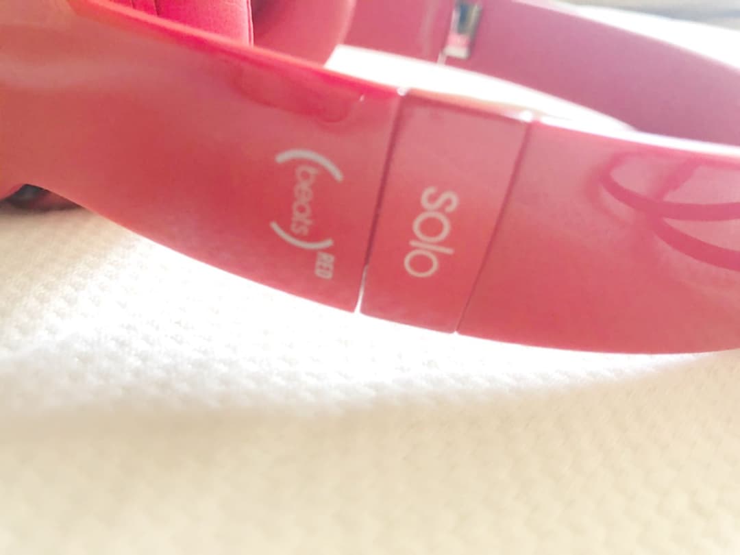 Beats by Dr.Dre Solo2オンイヤーヘッドフォン レッド