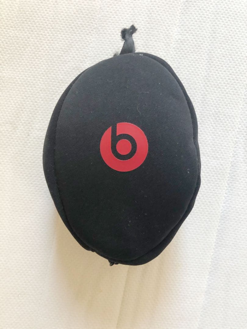 Beats by Dr.Dre Solo2オンイヤーヘッドフォン レッド