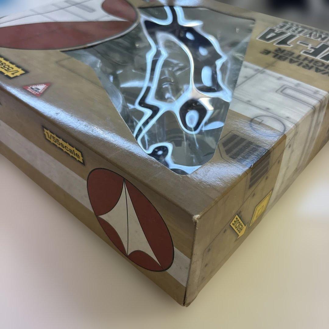 【未組立】BANDAI 1/55 VF-1A バルキリー可変戦闘機 マクロス