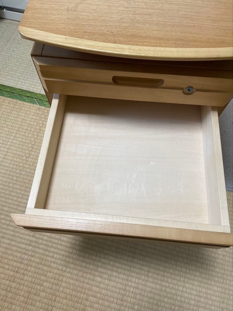 sara  ❸カリモク ボナシェルタ ワゴン（学習机）